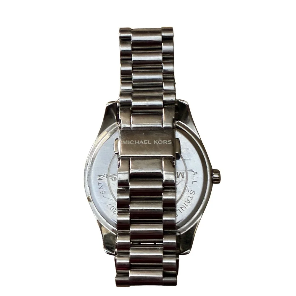 Michael Kors Lexington MK8307 Mens Navy Blue Dial Silver Stainless Steel Watch